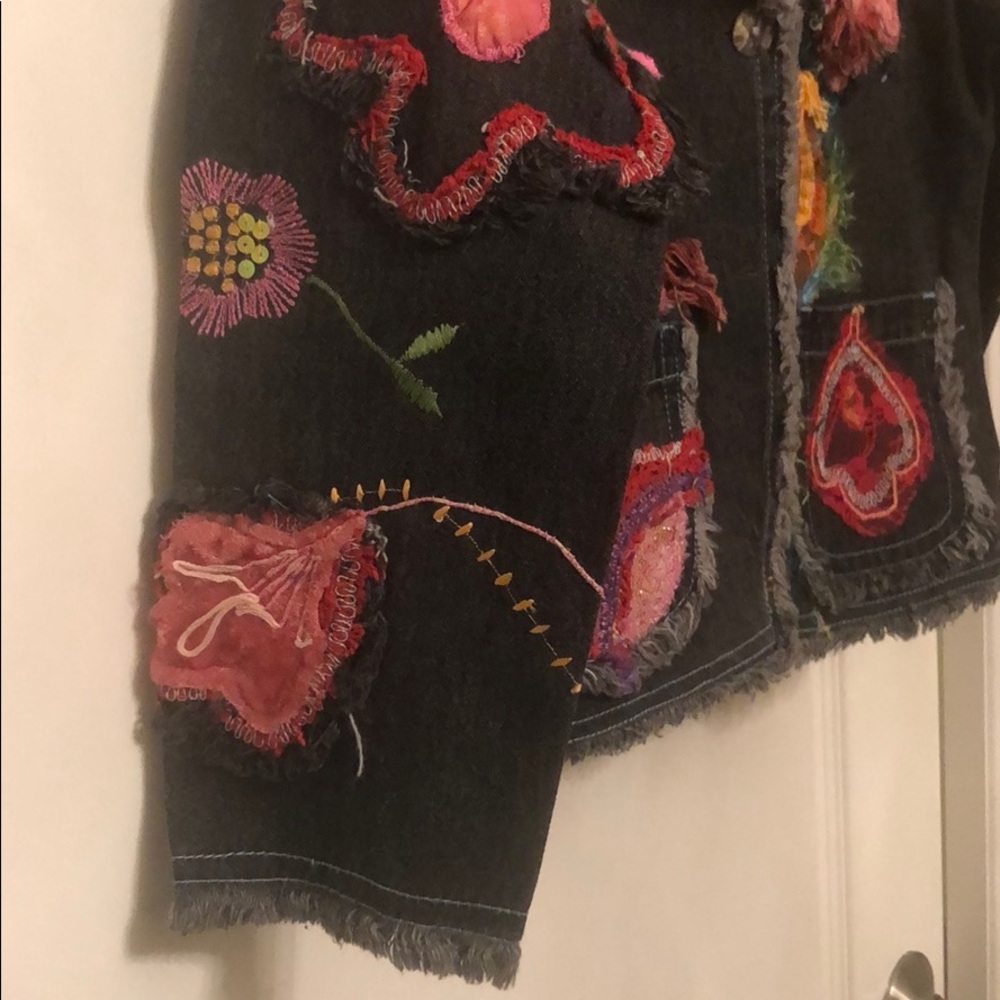 Jacket - Picture 6 of 8